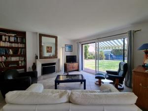 Maison contemporaine pour 8 pers, Saint-Gildas-de-Rhuys, animaux admis, internet - FR-1-775-29