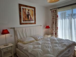 Maisons de vacances Maison moderne 8 pers a St Gildas de Rhuys, pres du bourg et falaises - FR-1-775-29 : photos des chambres