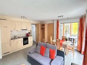 Mountain Stay with Balcony