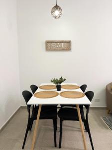 Mola House Santa Ana Casco Antiguo