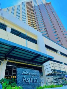 Moore HQ 1BEDROOM Avida Tower 2