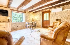 Beautiful Home In Saint-Rabier