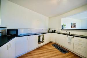 Serene Mountain Cabin Retreat Tamborine Mountain