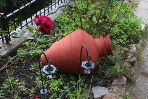 Katoikia me ta Pitharia