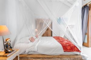 Villa Kura Kura - Newly renovated 4bdrs villa center Bingin Beach