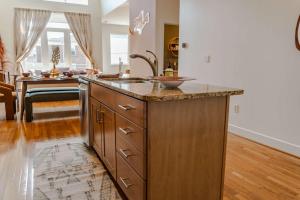 2-Unit Condo in the Vibrant NuLu District