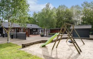 Cozy Home In Hemmet With Wifi