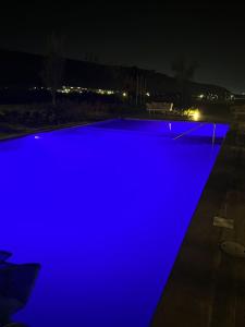 HERMOSA CASA CON JACUZZI Y Alberca