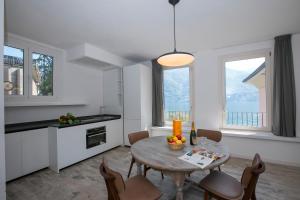 Villa Teresa on Lake Comos Lakeshore