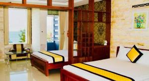 Whale Ocean View Hotel