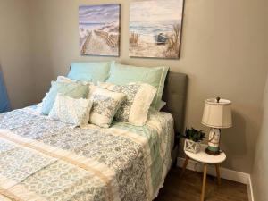 #753Coastal Anchor Suite!GroundLevelParkingGrill