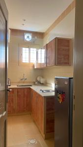 القمر اللبناني للشقق المخدومة