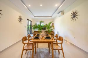 Alicia - Stylish 2BR Villa with Large Pool