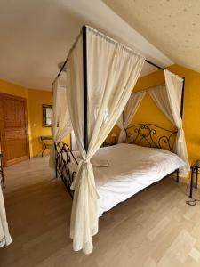 Maisons de vacances Gite aux 2 vignes - Grande maison ideale en famille ou entre amis : photos des chambres