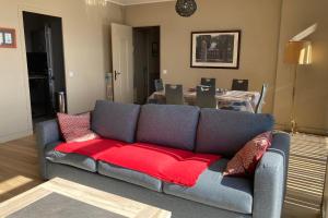 Paquebot - face port - mer - parking