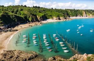 Maisons de vacances Maison entierement renovee Plerin centre : photos des chambres