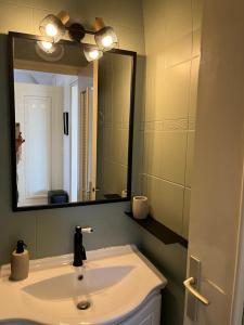 Appartements Villa Medaillon, Appartement prive dans villa, vue mer : photos des chambres