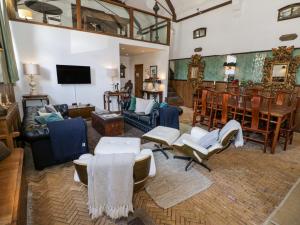 Chetwynd Lodge