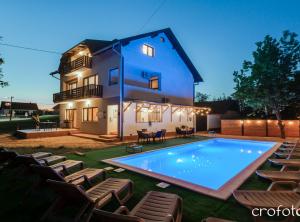 Apartments Villa Mavi