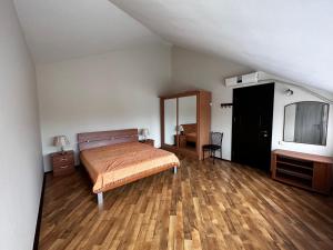 Private House at 38, Titsian Tabidze Turn, Tbilisi, Georgia