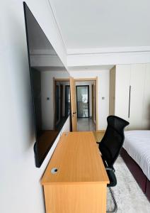 Sky-High 1BR Lavington Luxe