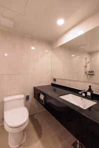 Phòng Tiêu Chuẩn 2 Giường Đơn  (Standard Twin Room)