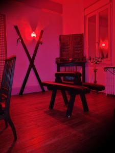 Love hotels Love Room LE DONJON BDSM : photos des chambres