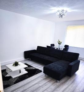 Kas cosy 2 Bedroom Apartment in Belvedere with great transportation links