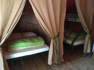 Campings Camping Du Perche Bellemois : photos des chambres