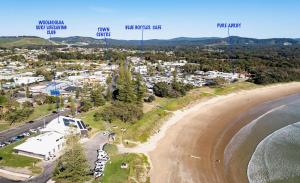 Pure Adrift Woolgoolga Beach Houses