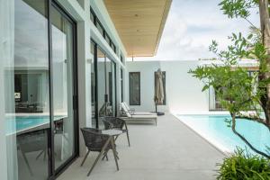 Mouana Breeze Mai Khao 4-bedroom Pool Villa 9925