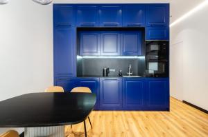 Petrovdom apartments 4-99 in RC Yaroslaviv Grad, Bulvarno-Kudriavska 17B