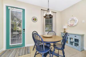 Seas The Day Cottage Near Disney With Margaritaville Resort & Island H2O Access - 8001Ff