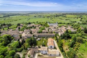 Appart'hotels Secret d-Uzes - Le Duche - Piscine chauffee et Jacuzzi : photos des chambres