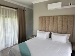 CELONIA VILLA Euphoria 442