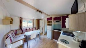 Campings Camping - Piscine - ccbbdag : photos des chambres
