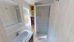 Campings Camping - Piscine - ccbbdag : Mobile Home 2