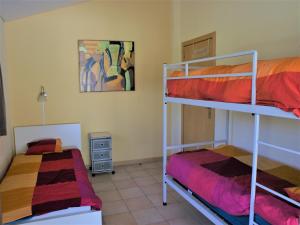 Spacious holiday home on estate near Covas