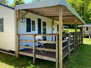 Campings Camping - Piscine - ccbbdag : photos des chambres