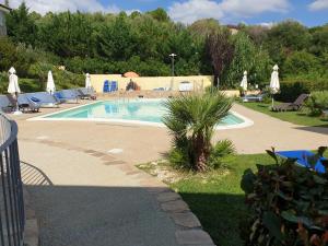 Casa in Residence con Piscina a 10 Minuti dal Mare