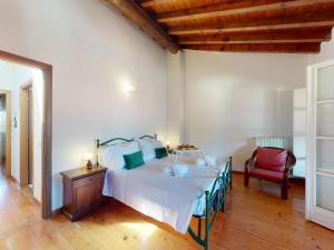 Garda View by Bookinggardalake