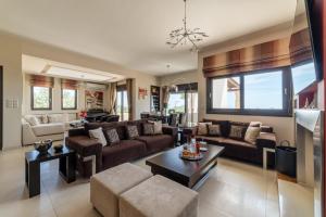 Villa Zoe - With 72m Pool