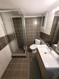 Metropole Vibe by GOLDENLAND