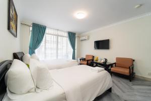 LAura - Bui Vien Walking Street