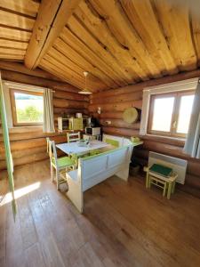 La Colline aux Fustes