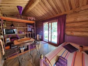 Campings La Colline aux Fustes : photos des chambres