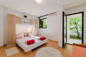 Apartments in Selce 41668