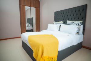 Niza Homes, Pool, No Blackouts & Walk to Munali Mall