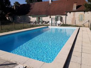 Maisons de vacances Villa perigourdine avec piscine : photos des chambres
