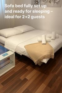 MARTON & MARTINIS SUPERIOR APARTMENTS - spacious one-room apartments - excellent location within walking distance of Diocletians Palace and Bacvice Beach - the best restaurants within walking distance